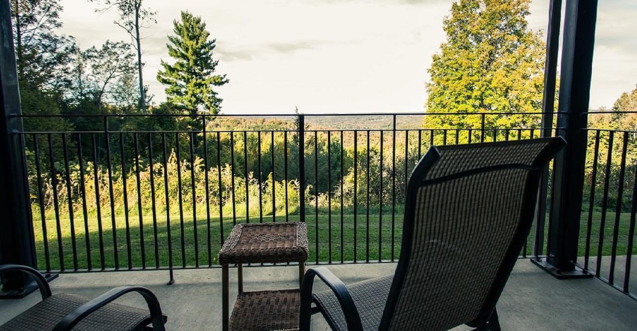 Inn The French Manor &