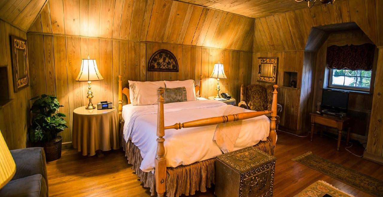 The French Manor & Inn Newfoundland