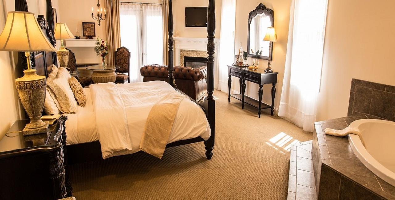 The French Manor & Inn 3*