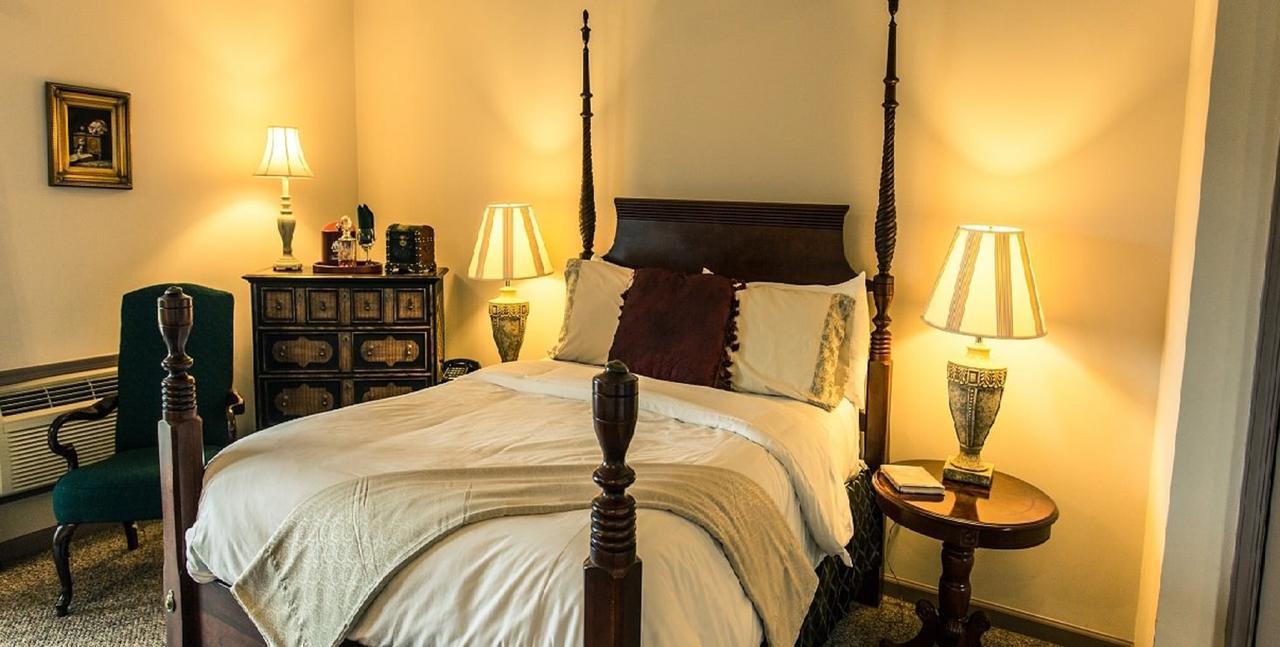 The French Manor & Inn Newfoundland